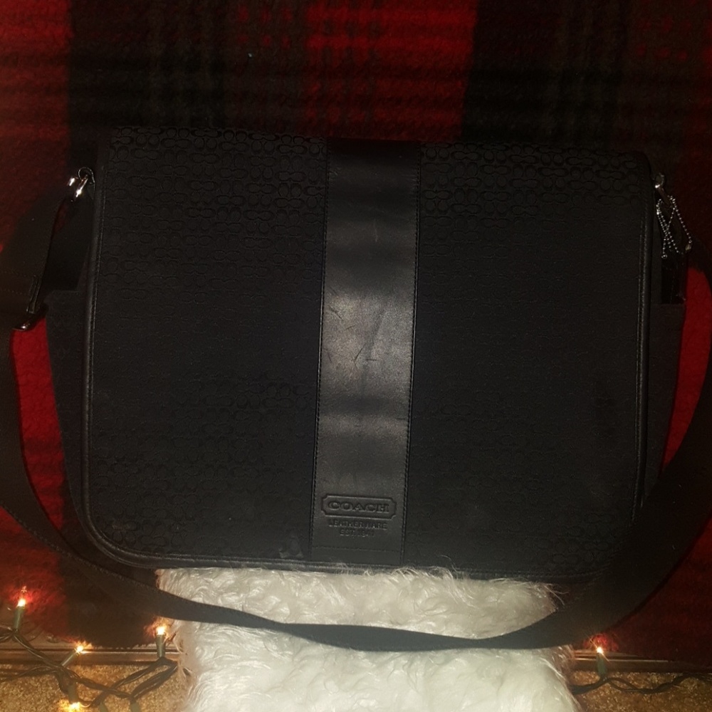 AUTHENTIC COACH BAG